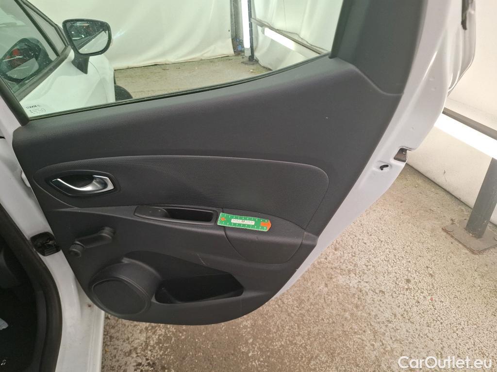  Renault  Clio  IV Air MediaNav 1.5 dCi 75CV BVM5 E6 #17