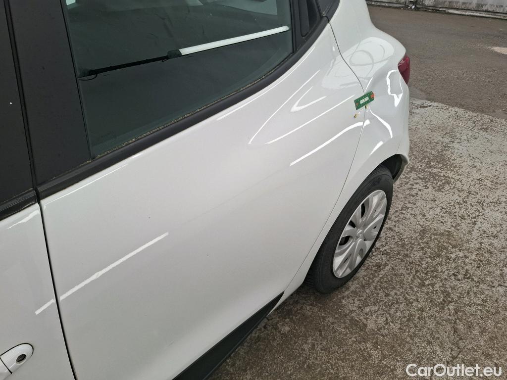  Renault  Clio  IV Air MediaNav 1.5 dCi 75CV BVM5 E6 #10