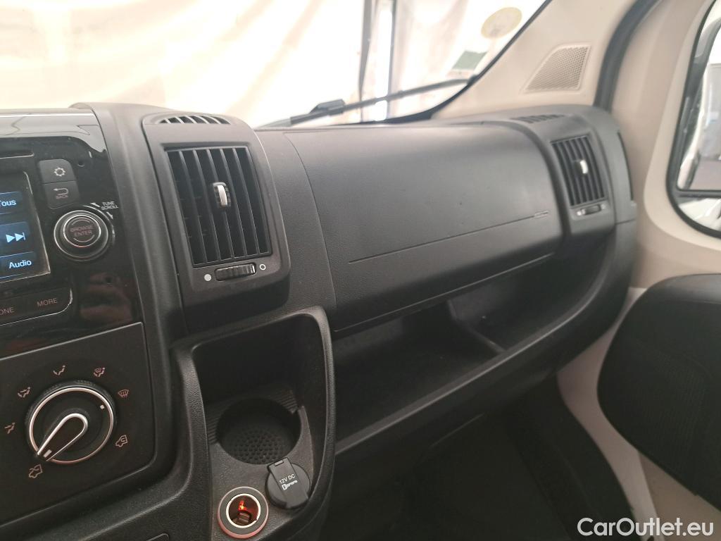  Citroen  Jumper CITROEN  / 2014 / 4P / Fourgon tôlé 33 L1H1 BlueHDi 110 BVM6 Club #43