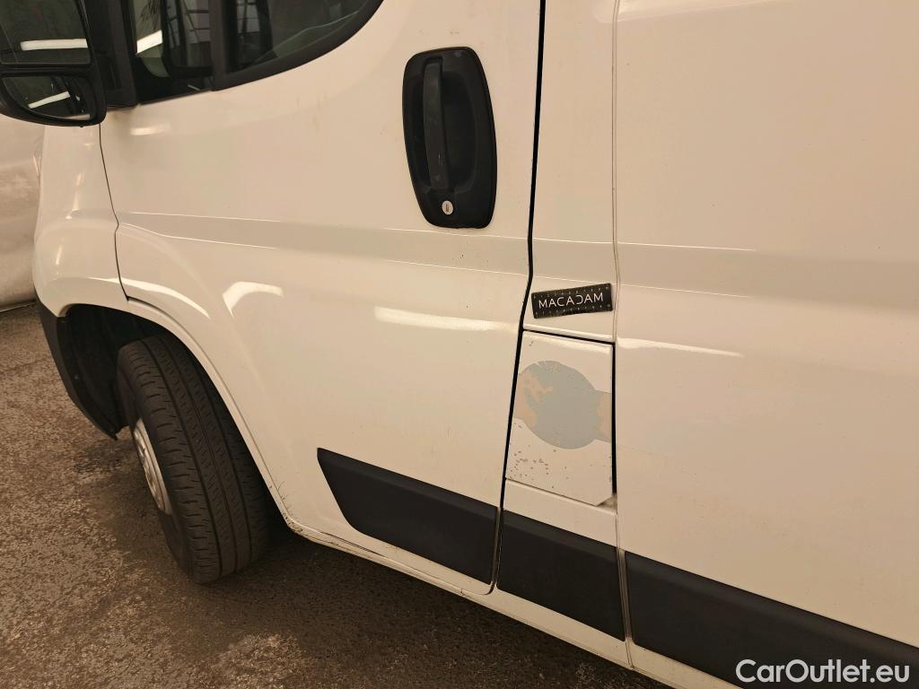  Citroen  Jumper CITROEN  / 2014 / 4P / Fourgon tôlé 33 L1H1 BlueHDi 110 BVM6 Club #52