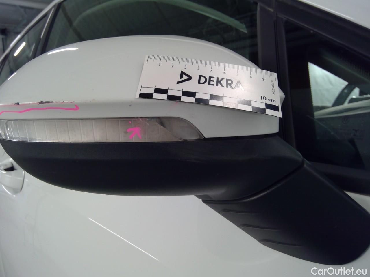  Volkswagen  Golf  SC 1.5 eTSI 130 Aut #26