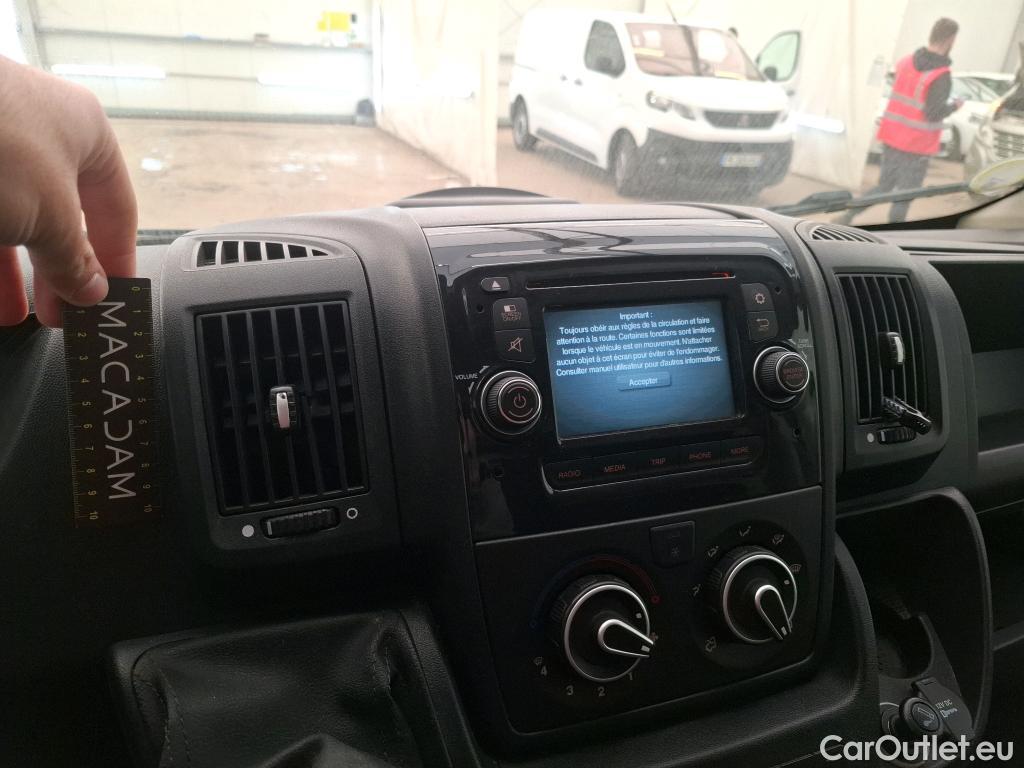  Peugeot  Boxer PEUGEOT  / 2014 / 4P / Fourgon tôlé BLUEHDI 110 PREMIUM 335 L2H2 #48