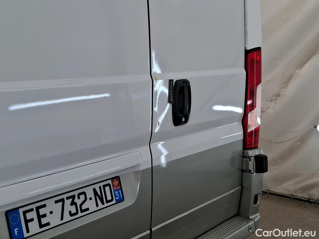  Peugeot  Boxer PEUGEOT  / 2014 / 4P / Fourgon tôlé BLUEHDI 110 PREMIUM 335 L2H2 #11