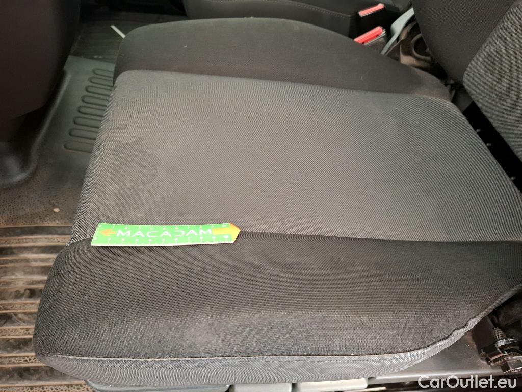  Renault  Master  Fourgon L2H2 3 5 Grand Confort dCi 135CV BVM6 E6dT #28