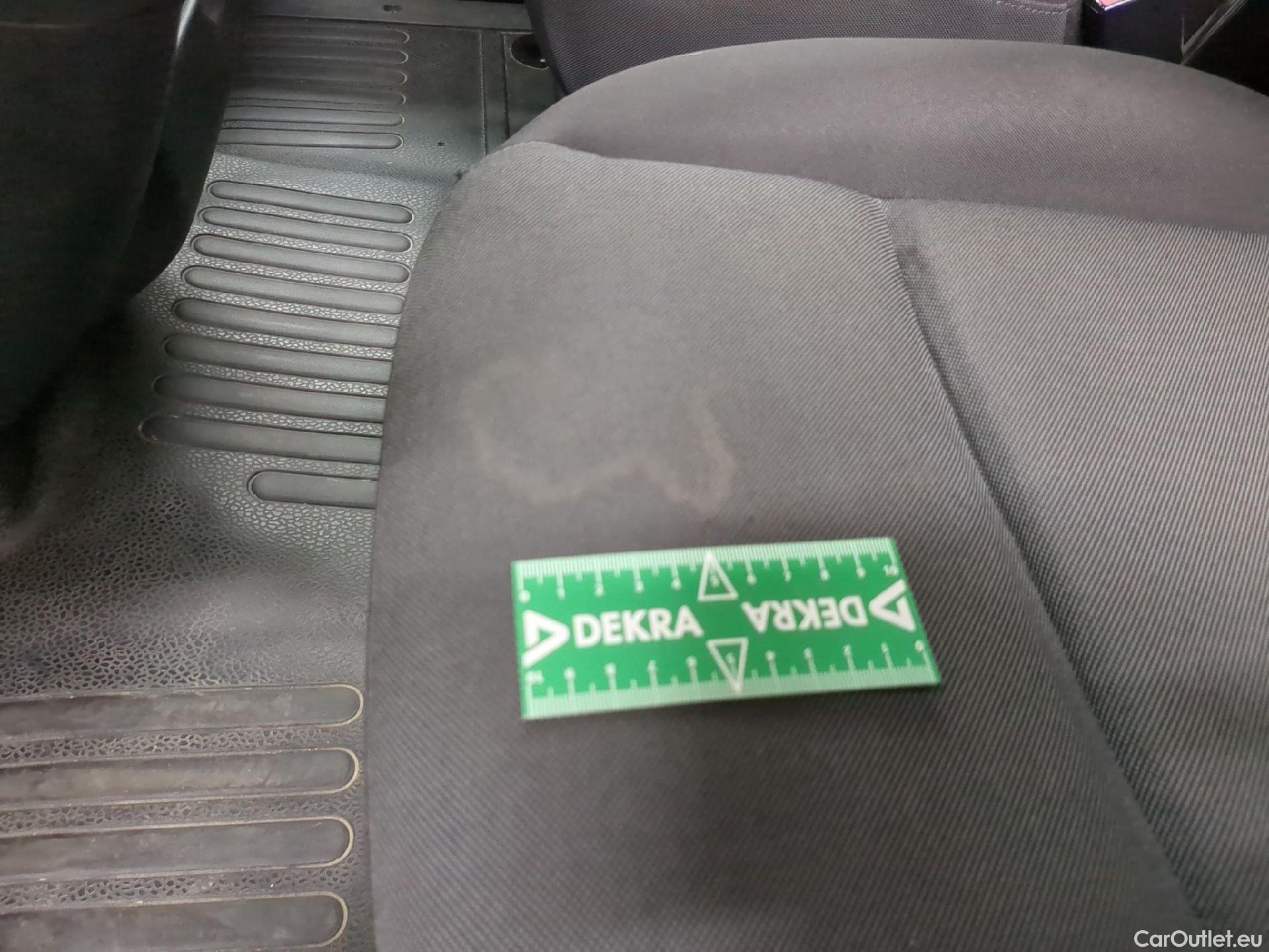  Renault  Master RENAULT  VU 4p Fourgon FG GCf Trac F3300 L1H1 Energy dCi 145 E6 #7