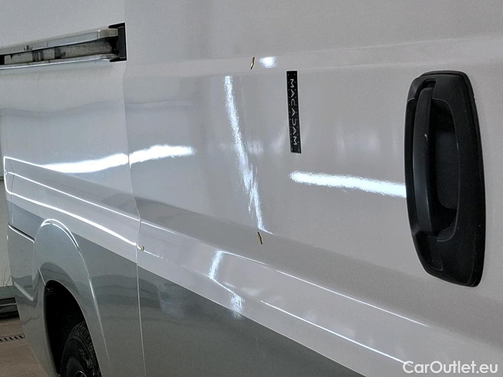  Peugeot  Boxer PEUGEOT  / 2014 / 4P / Fourgon tôlé BLUEHDI 110 PREMIUM 335 L2H2 #18