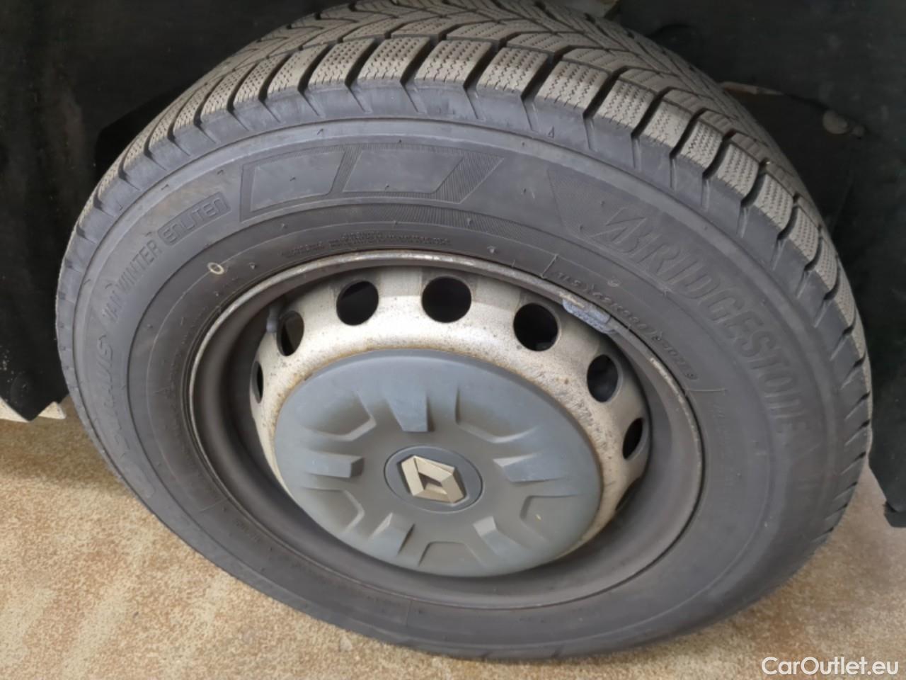  Renault  Master RENAULT  VU 4p Fourgon FG GCf Trac F3300 L1H1 Energy dCi 145 E6 #1