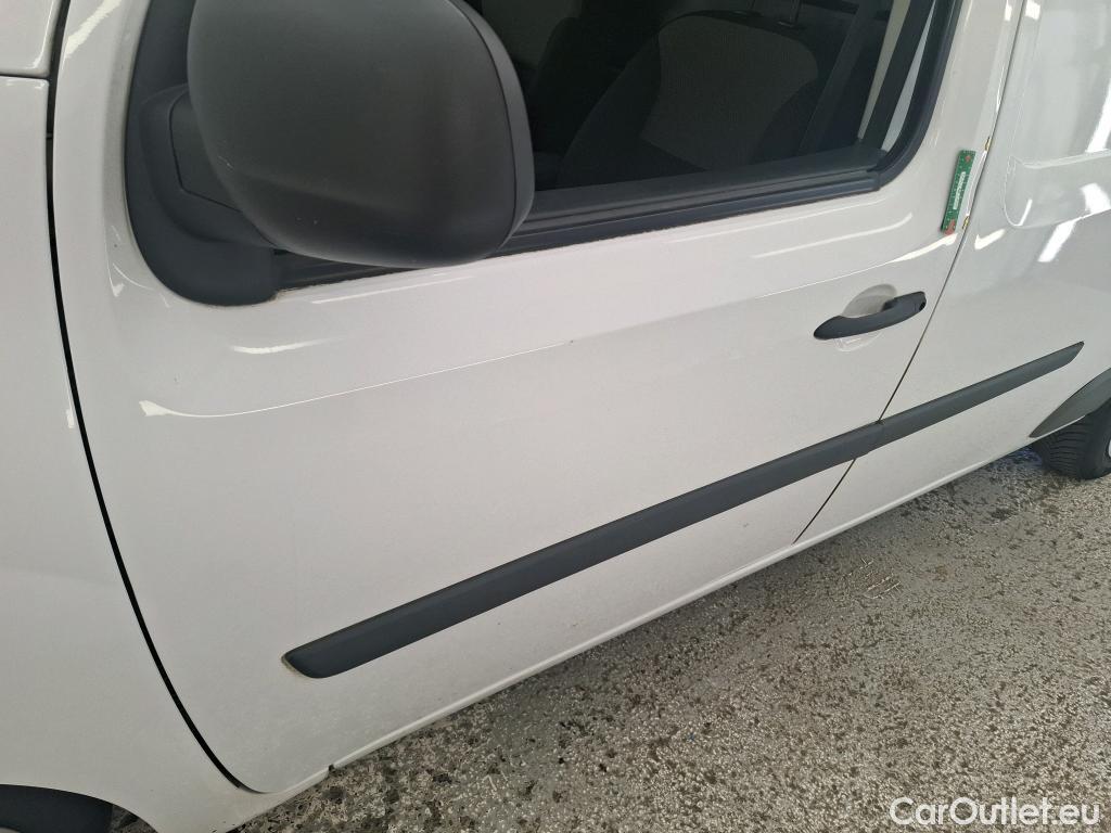  Renault  Kangoo  Express Maxi Extra (Série Spéciale) 1.5 #23