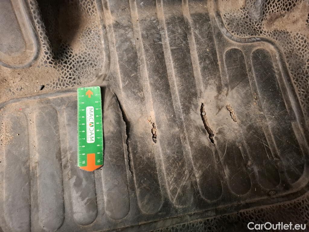  Renault  Kangoo  II Express Grand Confort (L1) 1.5 dCi 95CV BVM6 E6dT #31