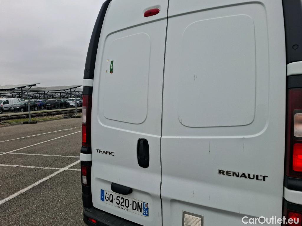  Renault  Trafic RENAULT  / 2021 / 4P / Fourgon tôlé FG GCF L2H2 3T Blue dCi 150 #14
