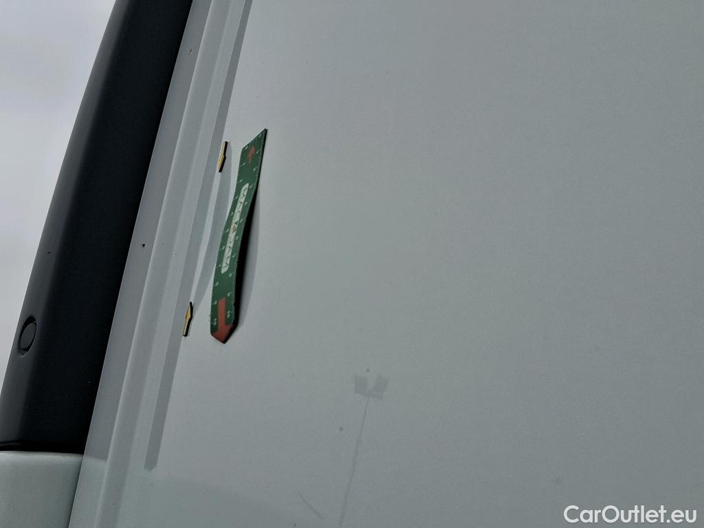  Renault  Trafic RENAULT  / 2021 / 4P / Fourgon tôlé FG GCF L2H2 3T Blue dCi 150 #18
