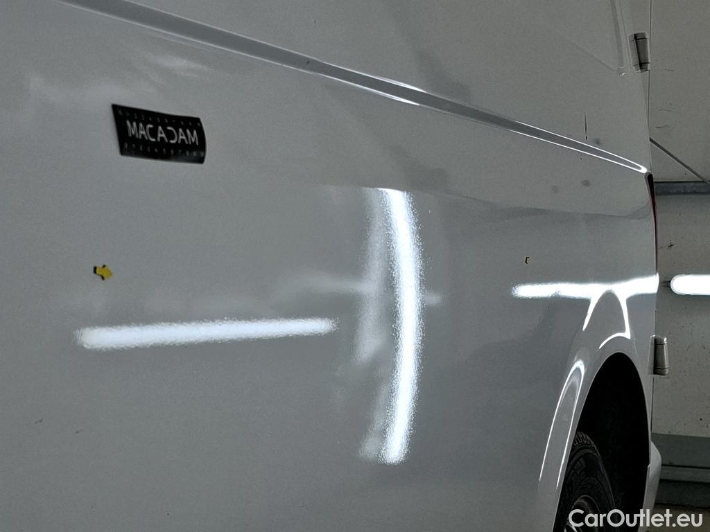  Volkswagen  Transporter T6  Fourgon 2.0 TDI 150CV BVM6 E6 #2