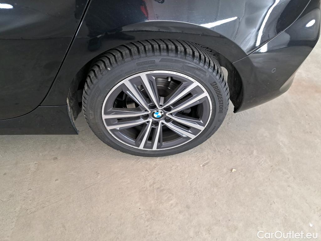  Bmw  Serie 1 BMW Série 1 / 2019 / 5P / Berline 1.5 116I Business Design #25