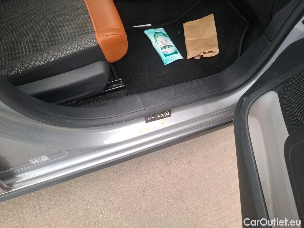  Citroen  C3  Shine Business 1.2 PureTech 80CV BVM5 E6 #47