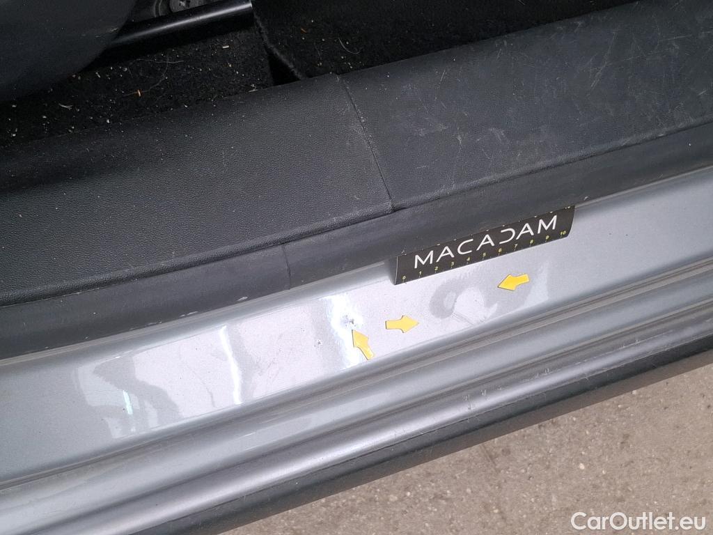  Citroen  C3  Shine Business 1.2 PureTech 80CV BVM5 E6 #49
