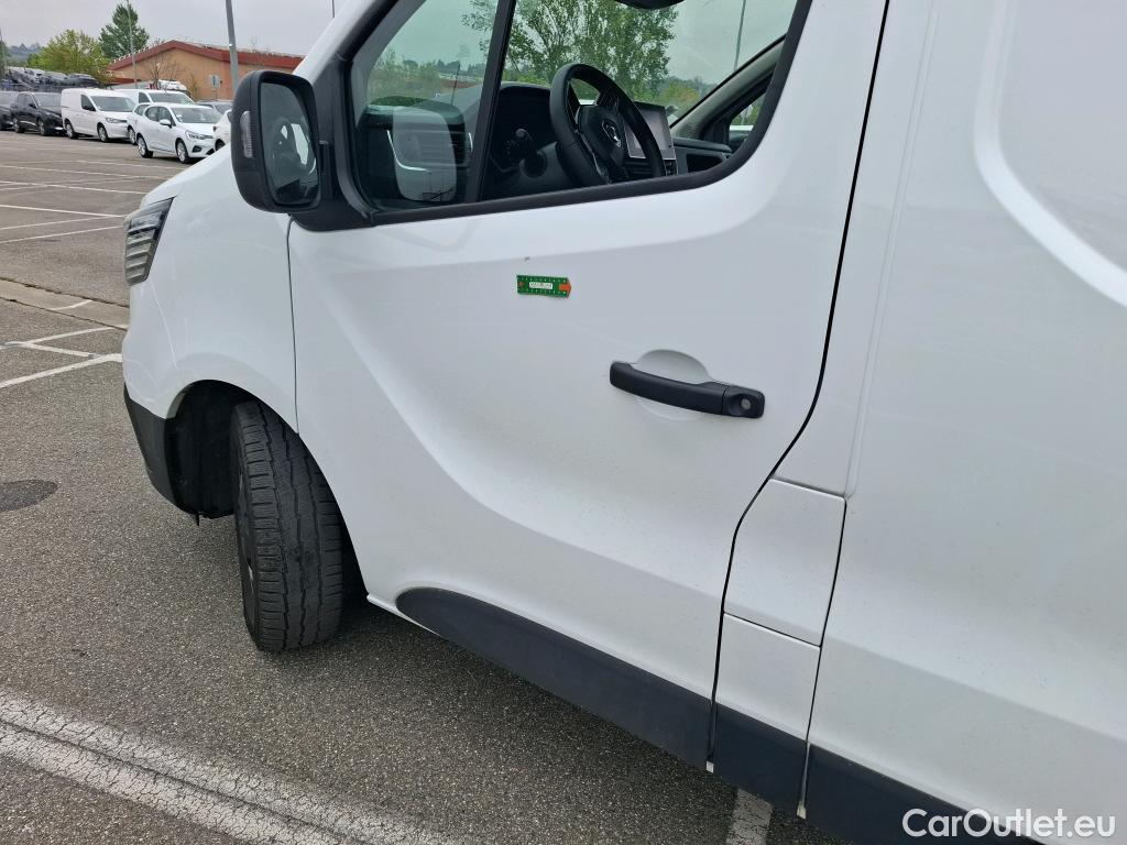  Renault  Trafic RENAULT  / 2021 / 4P / Fourgon tôlé FG GCF L2H2 3T Blue dCi 150 #26