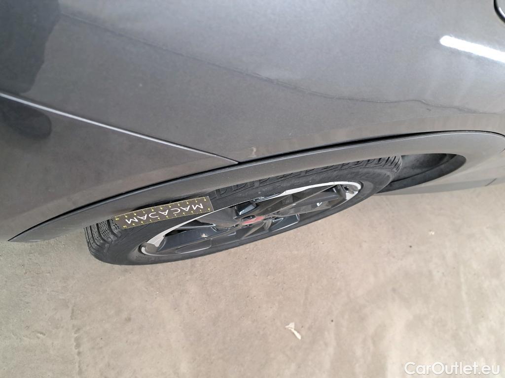  DS  DS7 7 Crossback Performance Line 1.5 BlueHDi 130CV BVA8 E6d #30