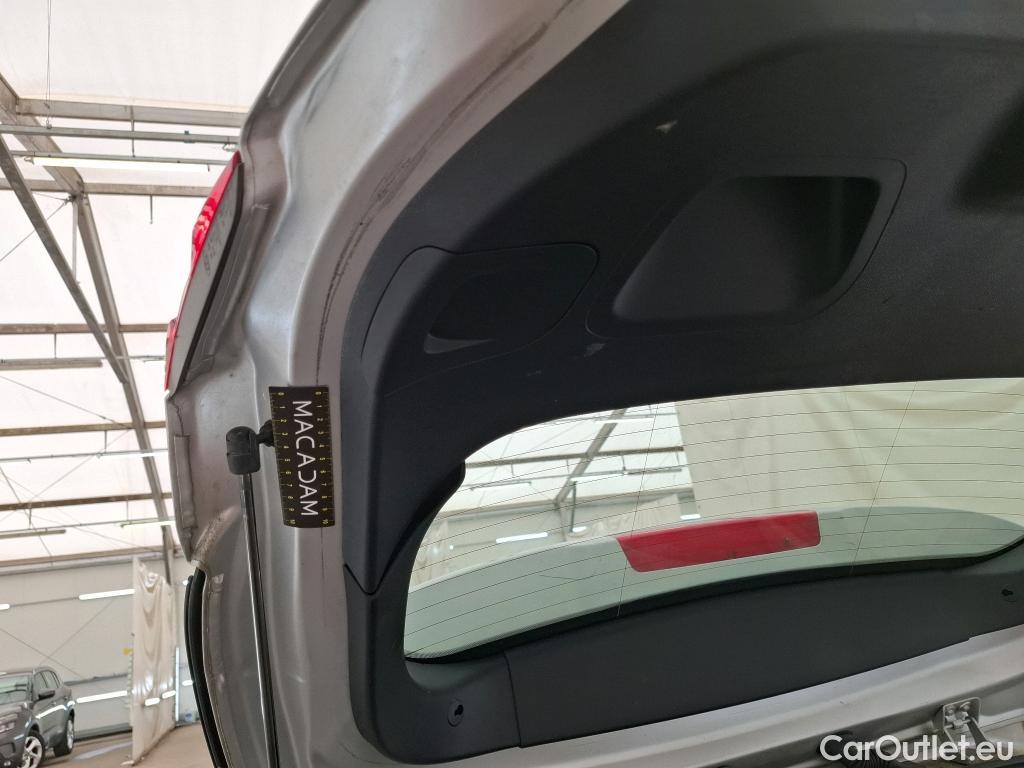  Ford  Fiesta FORD  / 2017 / 5P / Berline 1.1 85PS BUSINESS NAV #33