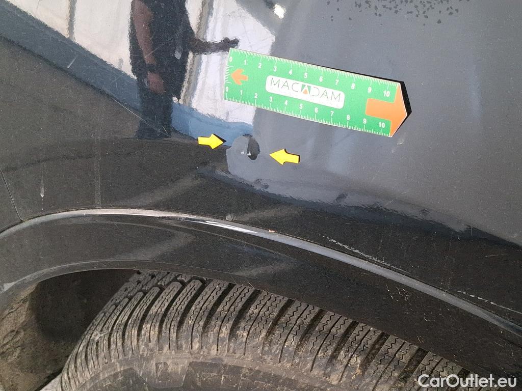  Ford  Kuga FORD  2019 5P SUV 25 190 hybrid Flexifuel Pshift STLine #52