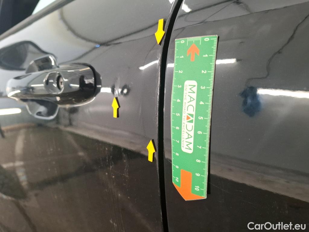 Ford  Kuga FORD  2019 5P SUV 25 190 hybrid Flexifuel Pshift STLine #2