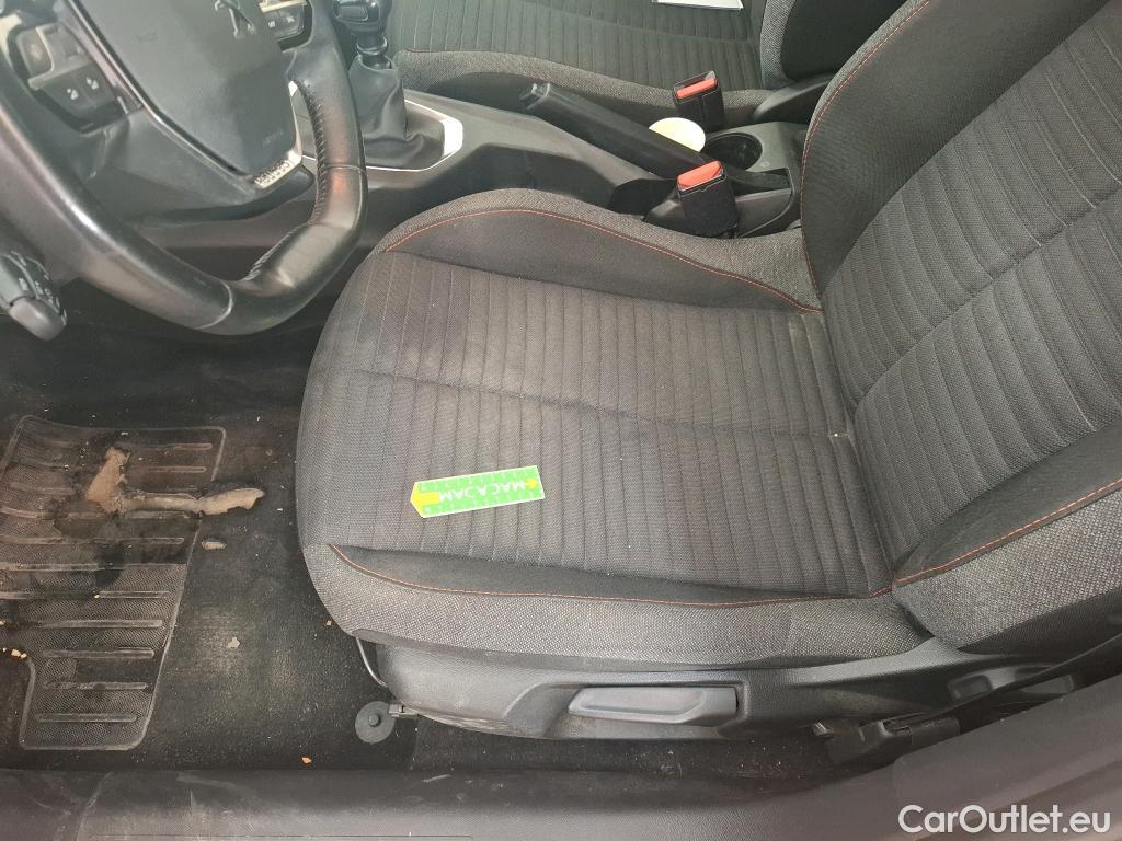  Peugeot  208  Active Business 1.5 HDi 100CV BVM6 E6d #36