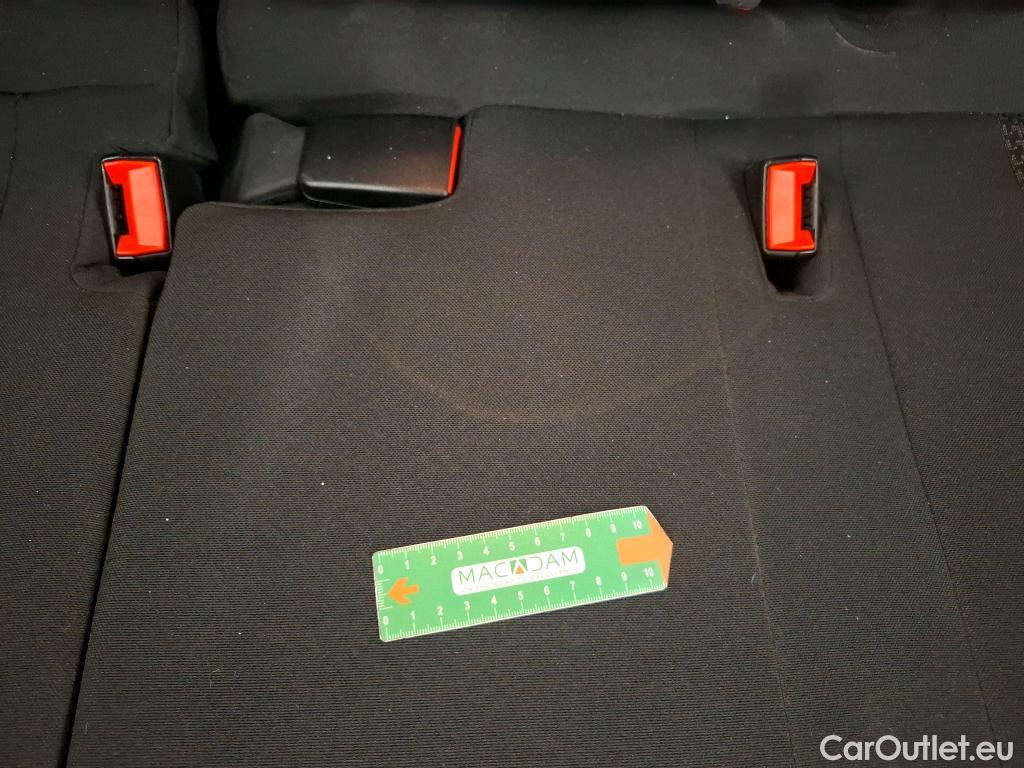  Peugeot  3008  Active Pack 1.5 HDi 130CV BVA8 E6d #14