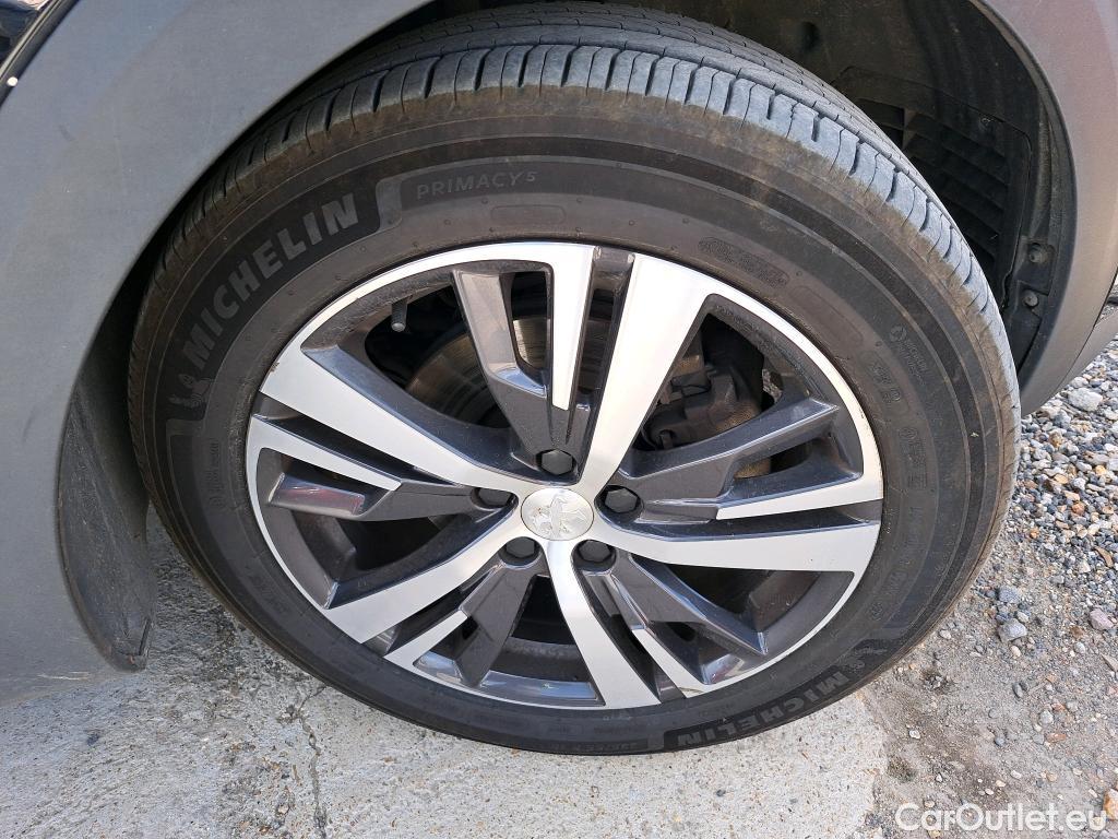  Peugeot  3008  Allure Pack 1.5 HDi 130CV BVA8 E6d #23