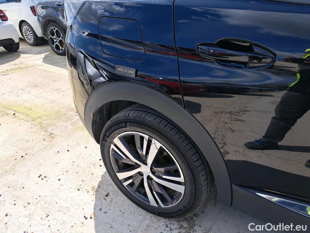  Peugeot  3008  Allure Pack 1.5 HDi 130CV BVA8 E6d #15