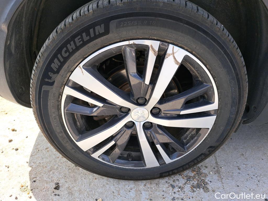  Peugeot  3008  Allure Pack 1.5 HDi 130CV BVA8 E6d #16