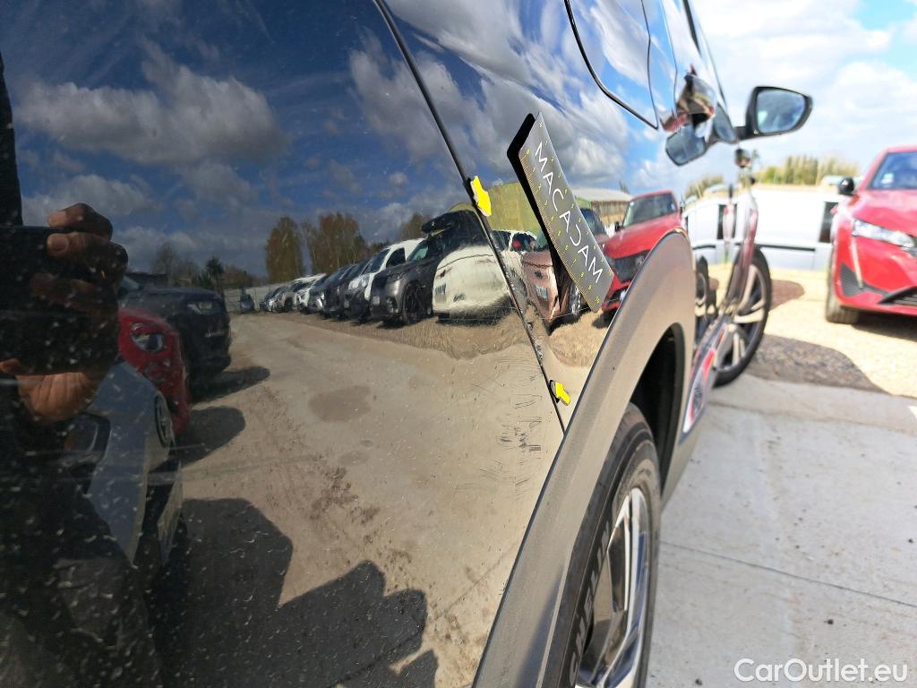  Peugeot  3008  Allure Pack 1.5 HDi 130CV BVA8 E6d #4