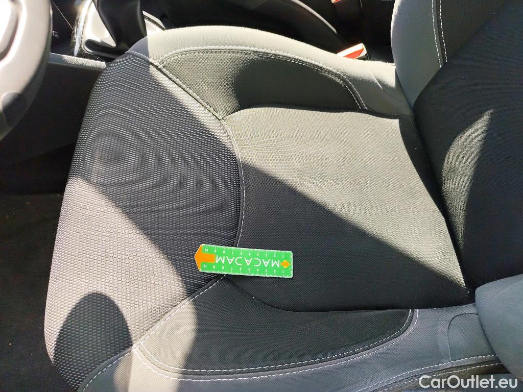  Renault  Clio  IV Business 0.9 TCe 90CV BVM5 E6 #14