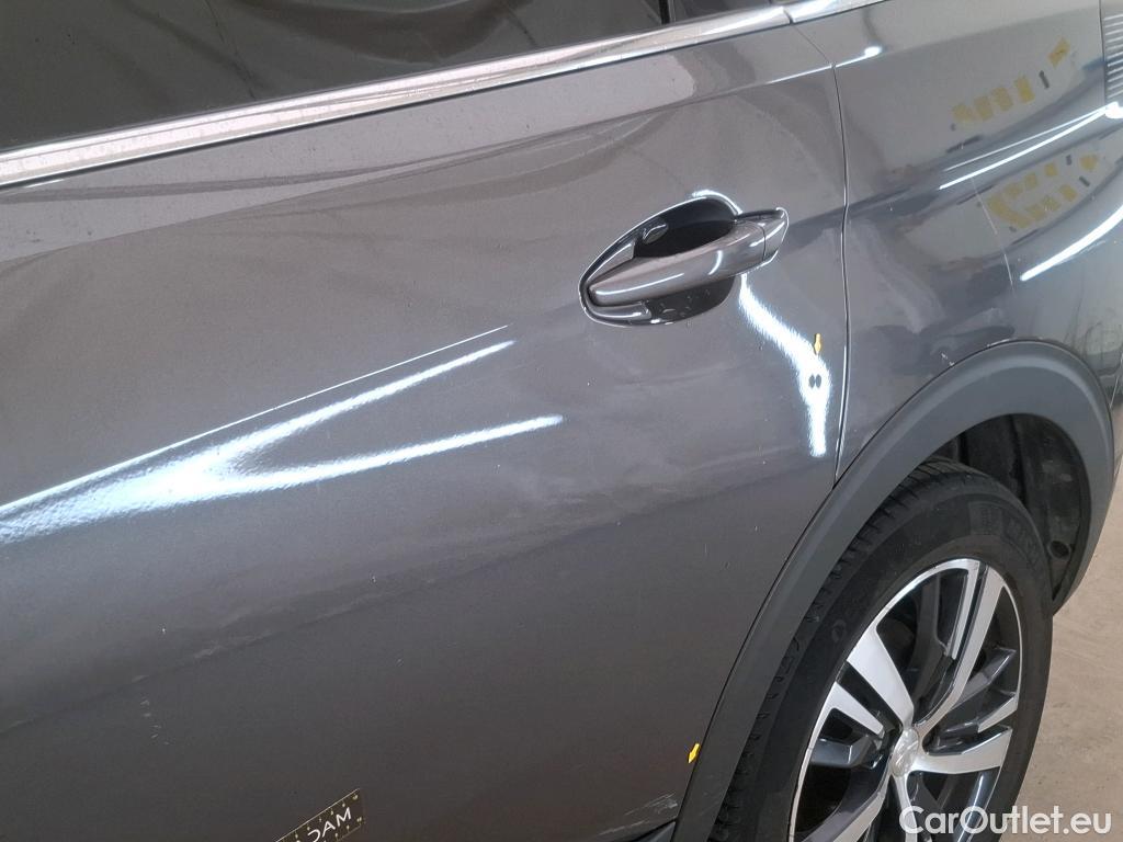  Peugeot  5008  GT Line 1.5 HDi 130CV BVA8 7 Sieges E6dT #2