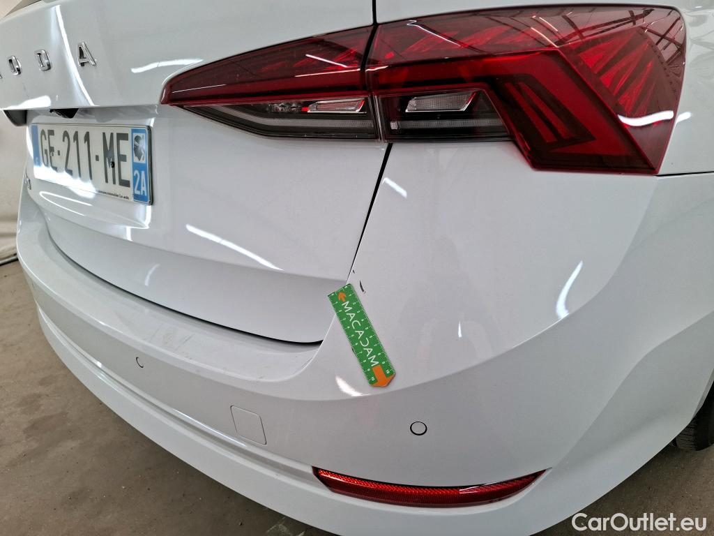  Skoda  Octavia  Break Business 2.0 TDI 115CV BVA7 E6d #8