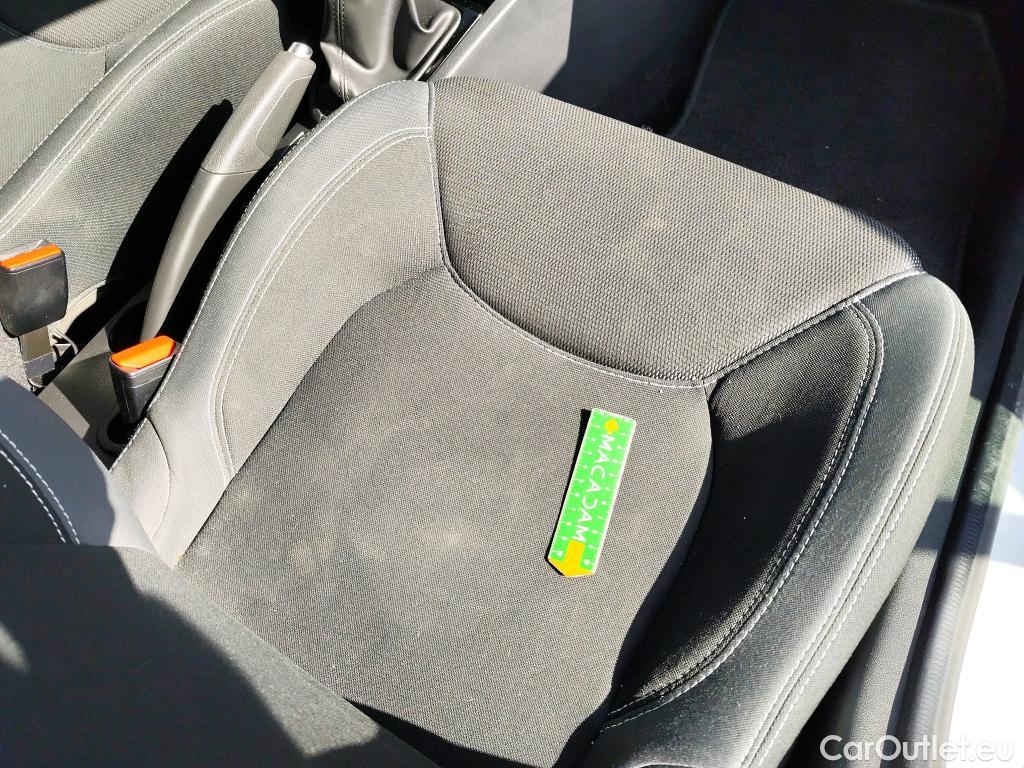  Renault  Clio  IV Business 0.9 TCe 90CV BVM5 E6 #12