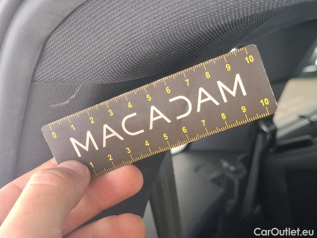  Peugeot  5008  GT Line 1.5 HDi 130CV BVA8 7 Sieges E6dT #72
