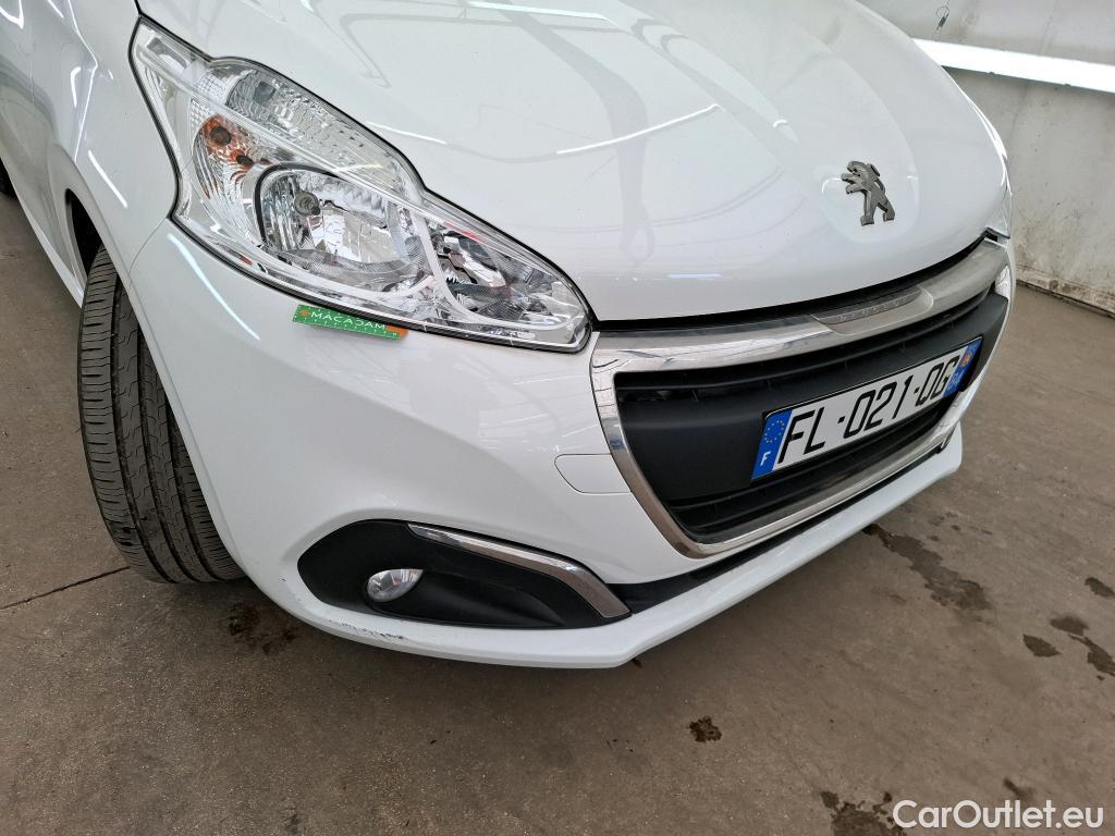  Peugeot  208  Affaire Premium Pack 1.5 HDi 100CV BVM5 E6dT #1