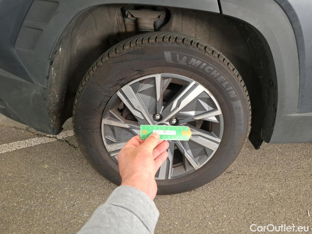  Hyundai  Tucson  Creative Hybrid 2WD 1.6 T-GDI 230CV BVA6 E6d #36