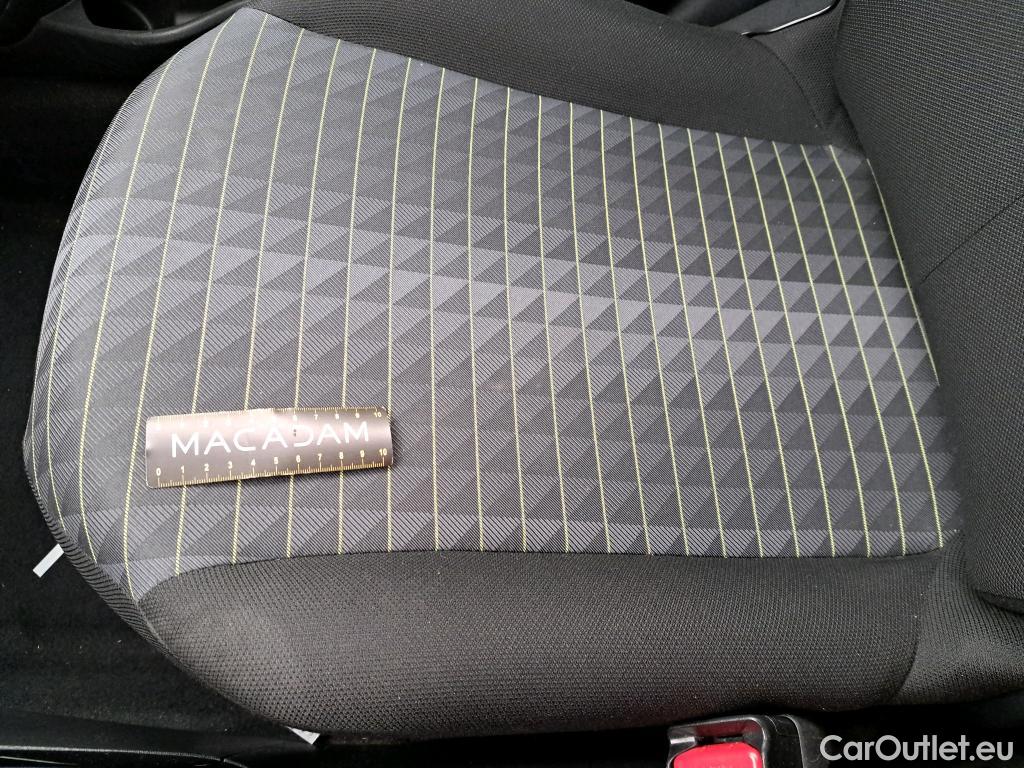  Peugeot  108  Style 1.0 70CV BVM5 E6d #8
