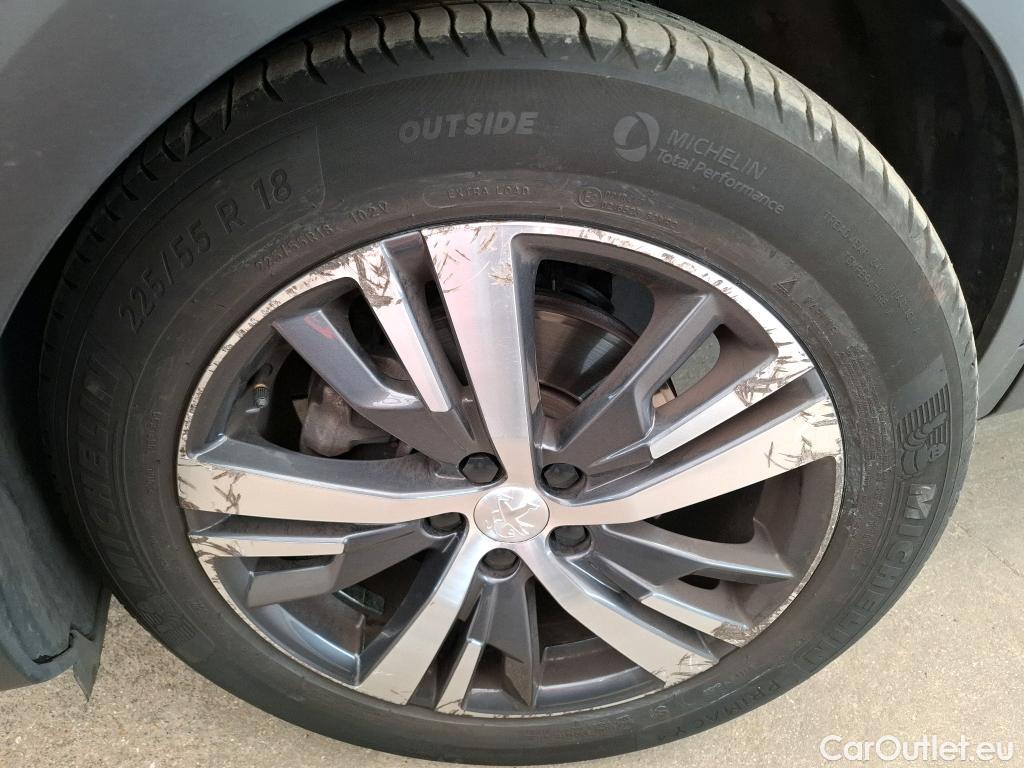  Peugeot  5008  Allure Pack 2.0 HDi 175CV BVA8 7 Sieges E6d #13