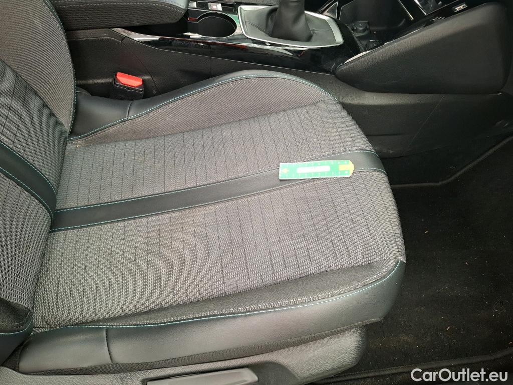  Peugeot  2008  Allure Business 1.5 HDi 110CV BVM6 E6d #25