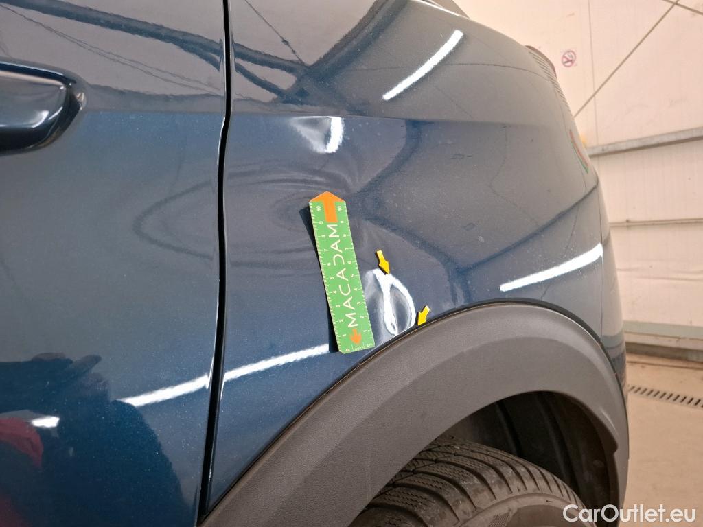 Peugeot  3008  II Allure Pack 1.5 HDi 130CV BVA8 E6d #1