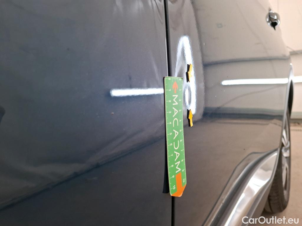  Peugeot  5008  Allure Pack 2.0 HDi 175CV BVA8 7 Sieges E6d #46