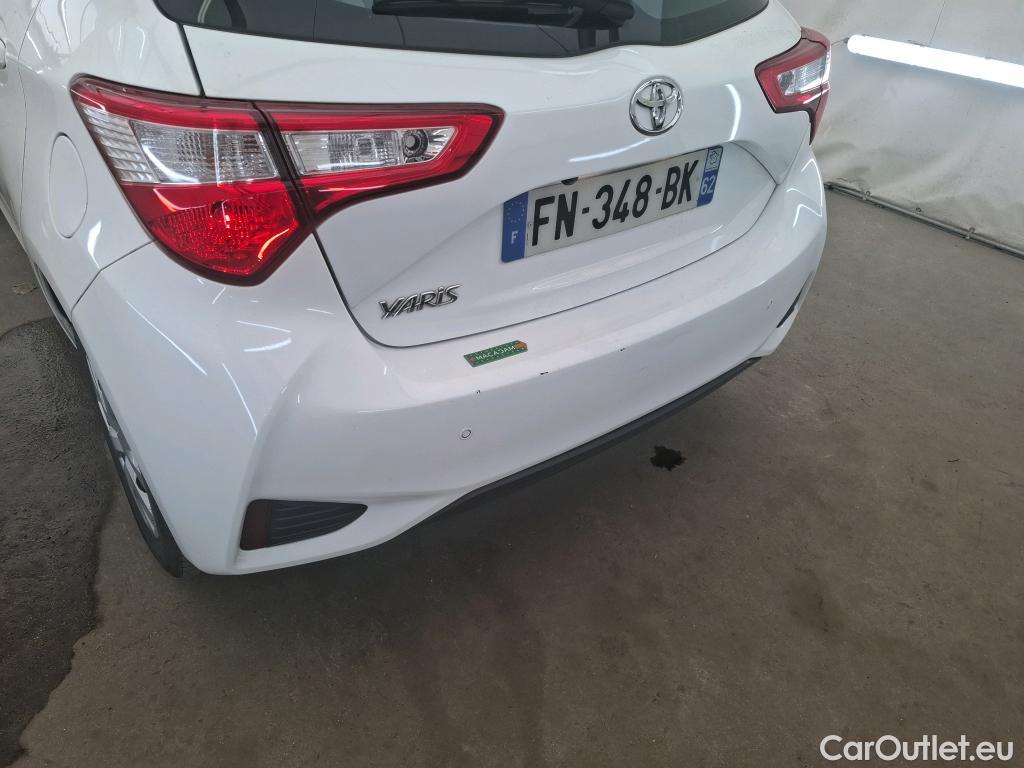 Toyota  Yaris TOYOTA  / 2017 / 5P / Berline 110 VVT-i France Business #9