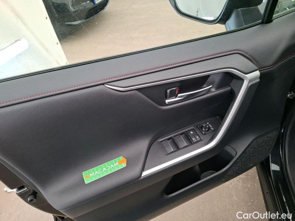  Toyota  RAV4 TOYOTA  Hybride / 2020 / 5P / SUV Hybrid Rechargeable AWD Design #45