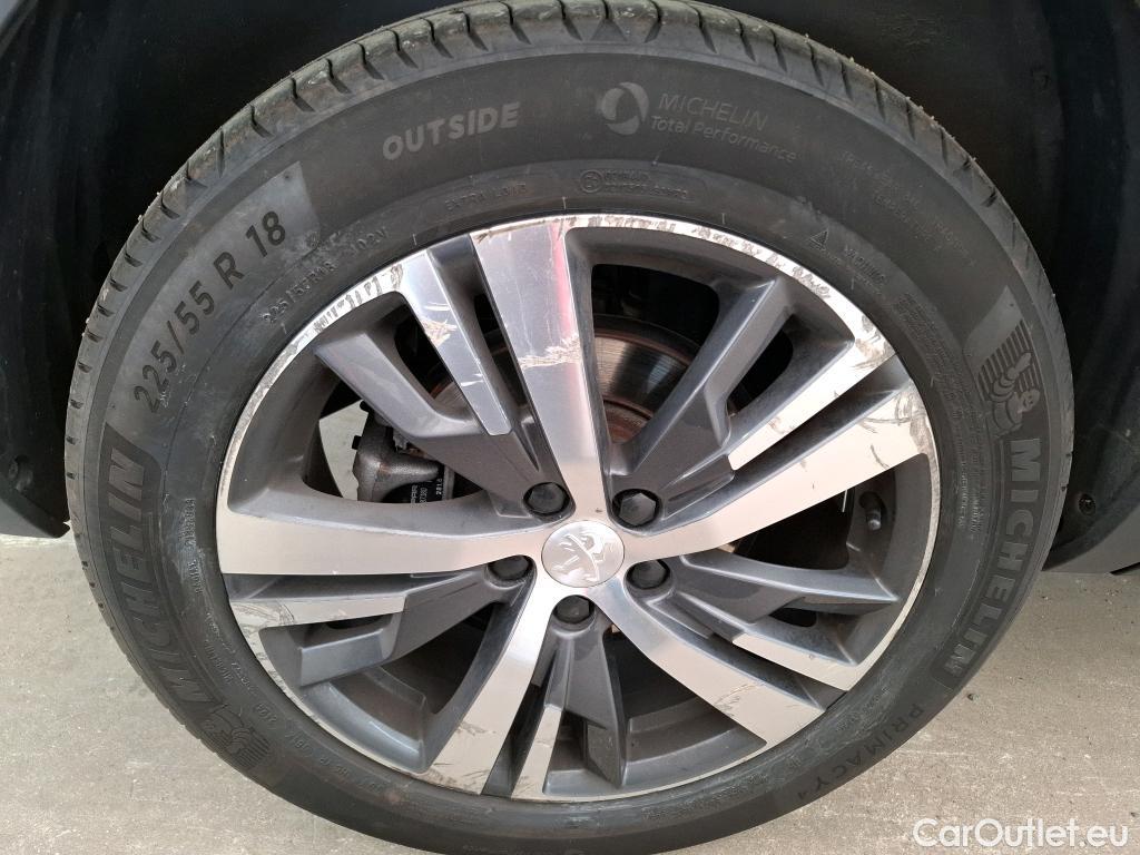  Peugeot  5008  Allure Pack 2.0 HDi 175CV BVA8 7 Sieges E6d #35