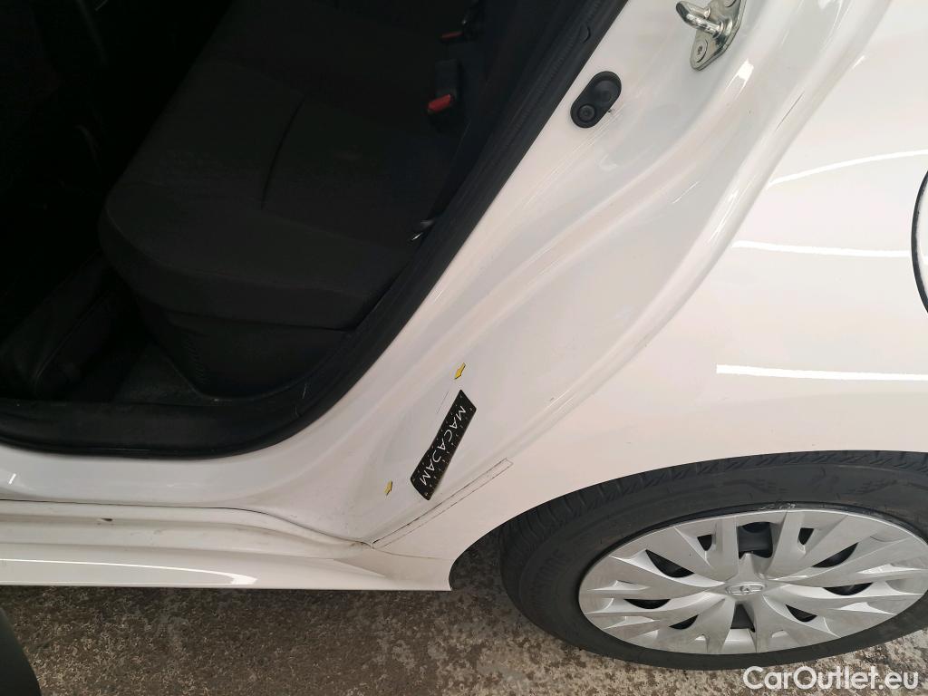  Toyota  Yaris TOYOTA  Hybride / 2019 / 5P / Berline Hybride 116h Dynamic Business Beyond Zer #1