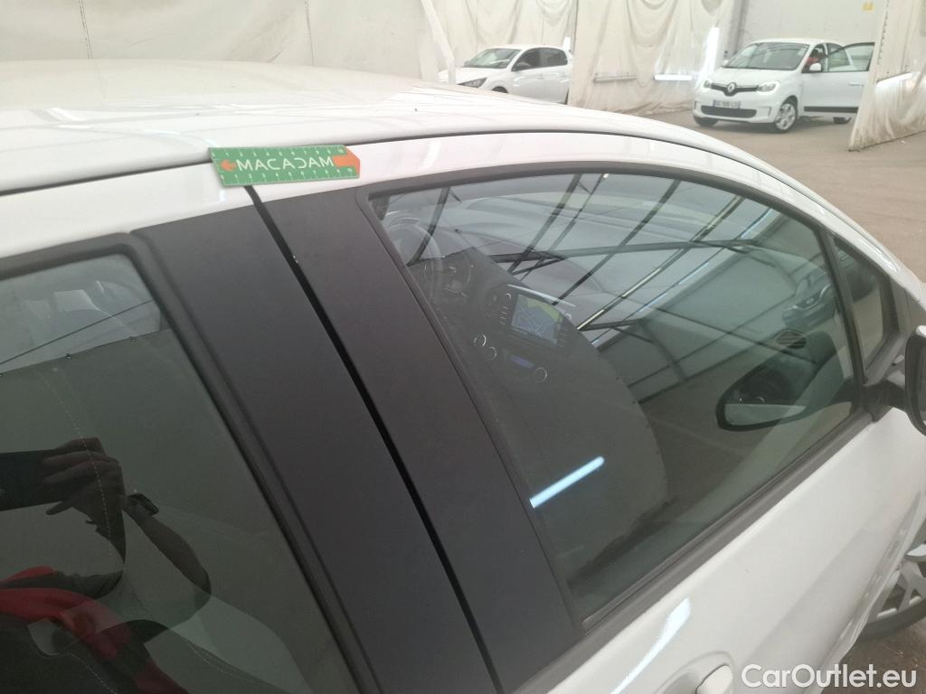 Toyota  Yaris TOYOTA  / 2017 / 5P / Berline 110 VVT-i France Business #20