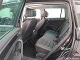  Volkswagen  Tiguan VOLKSWAGEN  / 2020 / 5P / SUV 2.0 TDI 150 DSG7 Elegance Exclusive #9