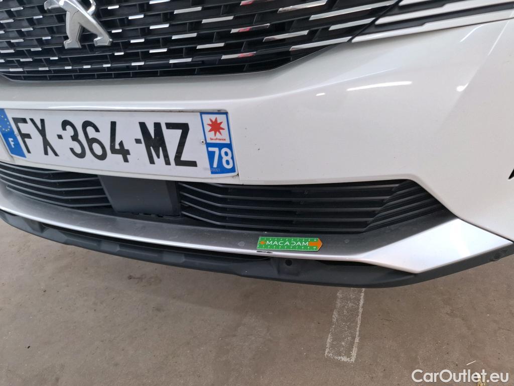  Peugeot  3008  Active Pack 1.2 PureTech 130CV BVA8 E6d #31