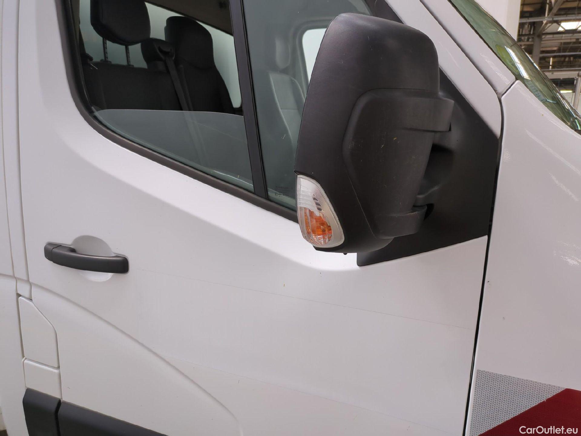  Renault  Master RENAULT  SC / 2019 / 2P / Châssis cabine CC GCF Pr RJ3500 L3 Energy dCi 145 #58